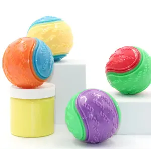 Qbellpet sıcak satış dayanıklı 6.5cm tenis topu Pet çiğnemek oyuncaklar interaktif diş temizleme köpek gıcırtılı oyuncaklar Pet oyuncaklar top