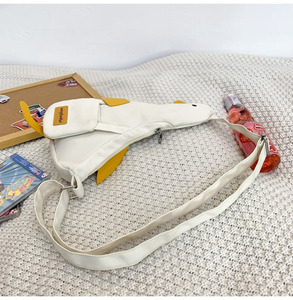 Japonés lindo Patito Feo lona mujer nuevo nicho personalidad bandolera estudiante bolsa - Product Image 2