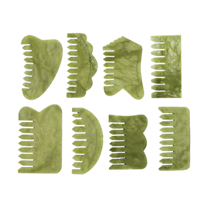 Peine Gua Sha de Obsidiana Negra y Jade Xiuyan con Dientes para Masaje Facial - Product Image 1