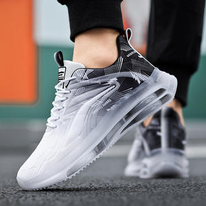 Le nuove <span class=keywords><strong>scarpe</strong></span> da <span class=keywords><strong>uomo</strong></span> di <span class=keywords><strong>grandi</strong></span> dimensioni traspiranti autunnali, corsa giovanile e <span class=keywords><strong>scarpe</strong></span> multifunzionali con suola spessa per studenti - Product Image 4