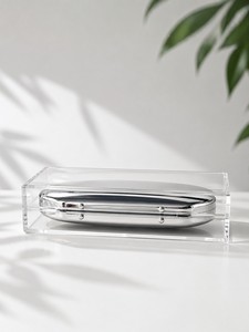 Pochette élégante en acrylique transparent avec chaîne argentée pour soirée, vente en gros, pochette en acrylique tendance - Product Image 3