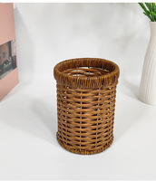 Handgeweven PP Rattan Eco-vriendelijke ruimtebesparende bestekmand voor messen, vorken en eetstokjes, geschikt voor voedsel, voor keuken en restaurant