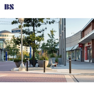 Poteau de barrière de circulation extérieur en acier inoxydable Q235, fixe, manuel, avec réflecteur de qualité diamant, indice de protection IP67 - Product Image 4