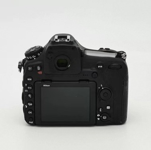 Cámara Nikon D850 SLR Digital de 45.75 Megapíxeles con Sensor CMOS de Fotograma Completo, 95% Nueva, Usada - Product Image 2