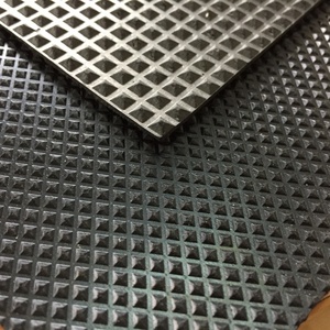 피라미드 패턴 네오프렌 고무 시트 미끄럼 방지 CR <span class=keywords><strong>SBR</strong></span> 고무 바닥 매트 - Product Image 3