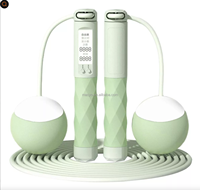 Corde à sauter sans corde d'entraînement pour la corde à sauter sans fil lestée réglable de forme physique pour des hommes femmes enfants