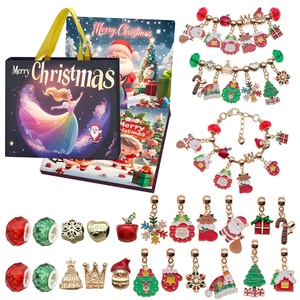 Boîte-cadeau Pokele de Noël faite <span class=keywords><strong>à</strong></span> la main Bracelet perlé mignon bricolage 3-12 boîte aveugle de petite fille fournitures de vacances - Product Image 2