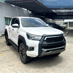 Used & New Japan Hilux Red Pickup Truck 4x4 Automatic Leather Seats LED Headlights R17 Tires Rear <b>Camera</b> 2025 Euro IV - Product Image 1