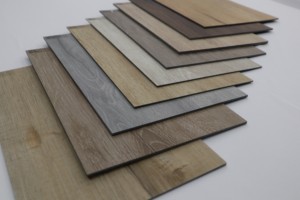 พื้น LVT แบบไม่ต้องติดกาว หนา 5 มม. กันน้ำ กันไฟ ดีไซน์แบบ Dry Back สำหรับตกแต่งและปรับปรุงภายในบ้าน วิลล่า สไตล์โมเดิร์น - Product Image 4