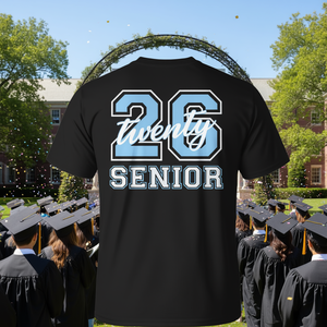 Camiseta de Graduación Clase 2026 con Letras Azul Pálido en la Espalda - Product Image 3