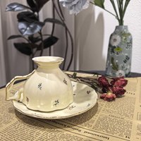 Ensemble de 6 tasses à café en céramique vintage à motif floral avec soucoupes, bordure dorée, bord festonné, style européen, pour le thé de l'après-midi, le lait, la maison