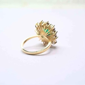 Bague en moissanite diamantée la plus vendue pour femmes, bijoux de mariage, de fiançailles et d'anniversaire, disponible à prix abordable - Product Image 3