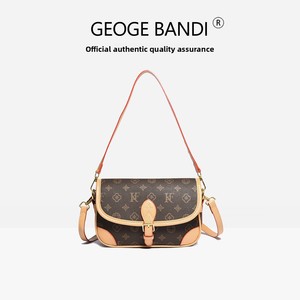 Bolso de Hombro Cuadrado Vintage con Monograma y Correa Ancha de PU, Bolso Bandolera para Mujer, Portátil, con Forro de Poliéster - Product Image 6