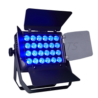 Luz de inundación LED impermeable IP65 para decoración de discoteca 24x18W RGBWA UV 6 en 1 efectos de escenario de DJ con puertas de Granero