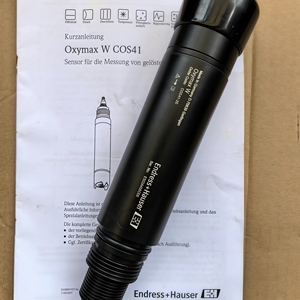 เซ็นเซอร์วัดออกซิเจนละลายน้ำ E+H รุ่น Oxymax COS41 แบบแอมเพอโรเมตริก สำหรับน้ำ น้ำเสีย และสิ่งอำนวยความสะดวก - Product Image 1