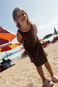 Vestito in Spugna per Bambina, Vendita Calda, <span class=keywords><strong>Primavera</strong></span> e Autunno, Abito Senza Maniche con Blocchi di Colore e Spalline - Product Image 3