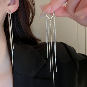 Pendientes de plata de diseñador de moda de perlas de agua dulce de estilo religioso clásico para mujer gota de corazón geométrico con patrón Floral - Product Image 3