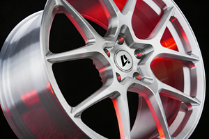 Nouvelles jantes de voiture de luxe en alliage d'aluminium forgé sur mesure, finition chrome argenté, 15-19 pouces, DOT K1 <span class=keywords><strong>K2</strong></span> C1 C2 P552 P702 F95 W167 4M 8J - Product Image 4