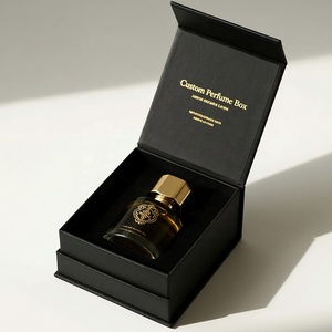 Boîte de <span class=keywords><strong>Parfum</strong></span> de Luxe Personnalisée avec Doublure en Éponge Emballage Cadeau Magnétique pour <span class=keywords><strong>Parfum</strong></span> et Soins de la Peau pour Flexographie FSC - Product Image 5