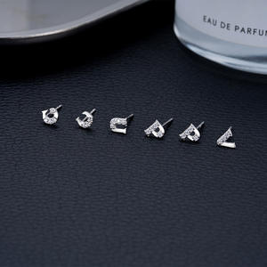 DIY Wholesale 925 Sterling Silver Stud Boucles <span class=keywords><strong>d</strong></span>'oreilles <span class=keywords><strong>pour</strong></span> femmes Daily Wear Initial Letter Charming Letters Earrings 26 Letter Jewelry - Product Image 5
