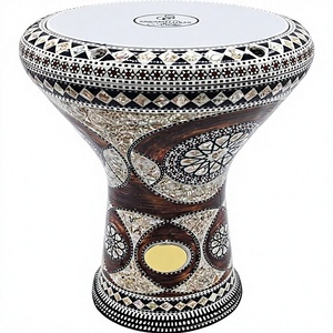 Gawharet El Fan, Tambor Egipcio Profesional de 17.5 Pulgadas, Color Marrón Ondulado, Cuerpo de Aluminio Fundido, Sonido Potente, Doumbek Darbuka - Product Image 1