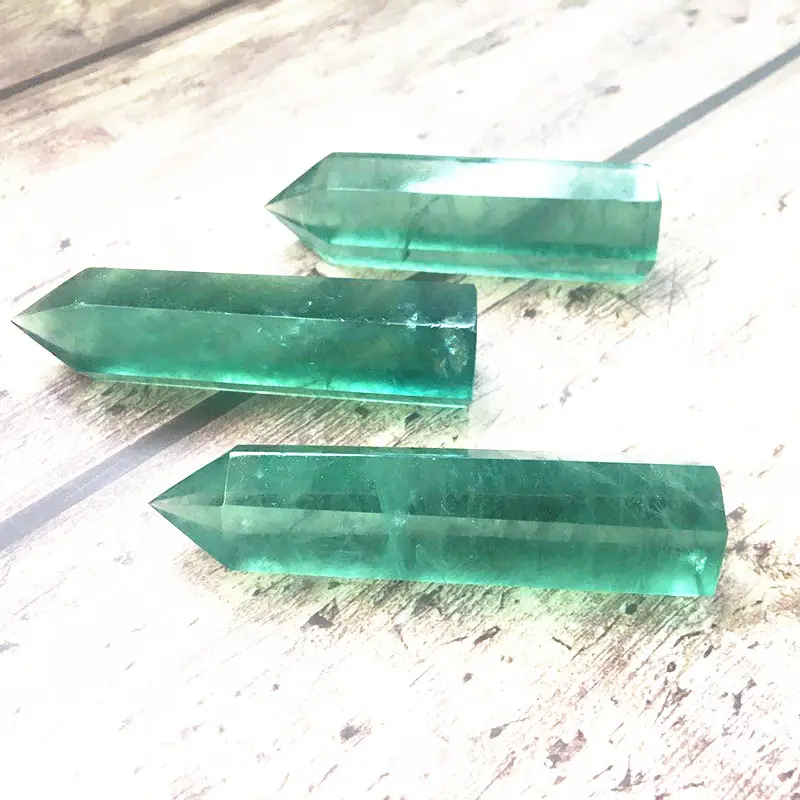 Großhandel hochwertige natürliche polierte Kristall punkte grün Fluorit Quarz Punkt Heil kristalle Zauberstäbe für die Dekoration