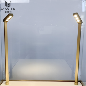 Vitrine de présentation en verre trempé MASTER Stylish Cube pour bijoux, idéale pour comptoir et décoration de table - Product Image 3