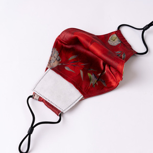 Masque facial de luxe en soie de mûrier de qualité 6A, personnalisé avec votre marque, réutilisable, écologique, respirant, couleur unie, pour mariage et Noël - Product Image 3