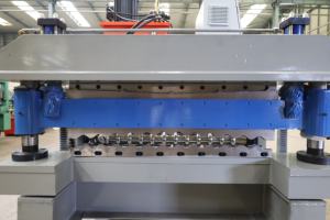 Fabrikpreis Doppelschicht-Rollformmaschinen Eisenblechherstellung Wellblech IBR Dachrollformmaschine Dachblechmaschine - Product Image 2