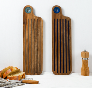 เขียงไม้กระถินณรงค์เคลือบอีพ็อกซี่ลายริเวอร์ พร้อมร่องสำหรับน้ำผลไม้ เหมาะสำหรับการอบขนม ขายส่ง - Product Image 2