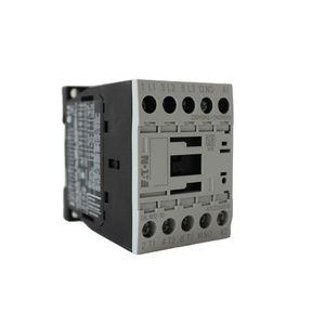 Contactor de CA <span class=keywords><strong>DILM32</strong></span>-01 XStart, Electromagnético, 3P, 32A, 1NC, <span class=keywords><strong>DILM32</strong></span>-01, 24V, 42V, 48V, 110V, 115V, 208V, 220V, 380V, 400V, 230V, 440V - Product Image 1