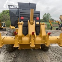 Niveleuse Caterpillar 120K d'occasion très demandée, en excellent état de fonctionnement, pour la maintenance routière