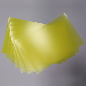 ฟิล์มปริซึม 0/135/90/45 องศา ปรับแต่งได้ บางเฉียบ 0.1-0.275 มม. วัสดุ PET สำหรับไฟสวนในร่ม ผลิตในกวางตุ้ง ผลิตโดย Rina Tech - Product Image 1