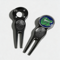 Accessoires de golf : Outil de réparation de divots, Serviette de golf, Nettoyant pour clubs, Tees de golf, Kits d'outils, Marqueurs de balle avec logo personnalisé, Ensemble d'outils de réparation de divots