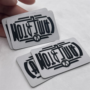 แท็กพิมพ์ TPU NFC ป้ายเสื้อผ้าแบบยืดหยุ่นสำหรับชุดลำลอง - Product Image 1