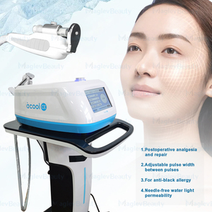 เครื่องนวดหน้าสำหรับสปาและคืนความอ่อนเยาว์ให้ผิวคู่มือโดยไม่ใช้เข็มฉีดสารสกัดเย็นและร้อน - Product Image 5