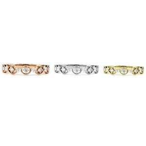 Livraison rapide Bague d'éternité fine et classique en or rose plaqué or 18 carats de haute qualité pour femmes avec diamants véritables pour les fêtes et les mariages - Product Image 4
