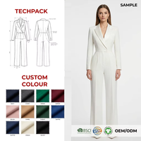 Combinaison de smoking bleu sur mesure en crêpe de laine sans manches avec revers en satin contrastant, une pièce, écologique GRS