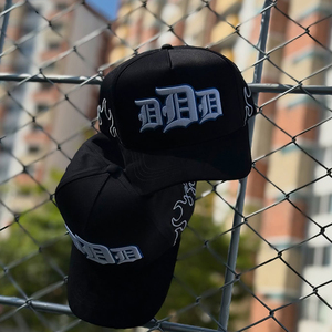 夏季可调节后扣式帽子 Gorras Preventa Disponible Sad Boyz Barbas 帽子 Junior H Thirtyone 31 帽子带珍珠水钻 - Product Image 3
