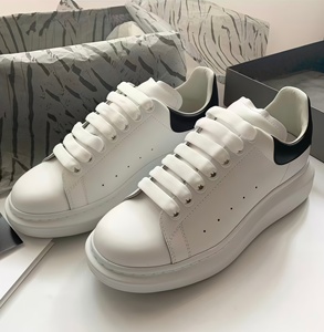 Nouvelles baskets polyvalentes de haute qualité 2026 - Chaussures décontractées blanches en cuir véritable pour femmes, à semelle épaisse et rehaussante - Product Image 6