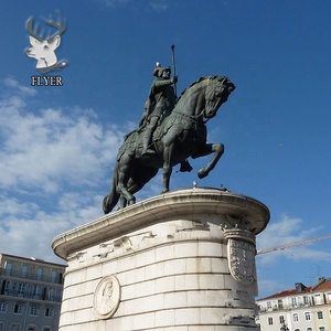 Scultura Urbana Maestosa di Cavallo Equestre con Cavaliere in Bronzo Fuso - Product Image 5