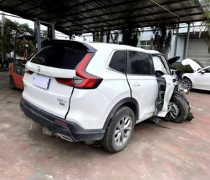 <span class=keywords><strong>Porte</strong></span> arrière d'origine 681003A0H00ZZ d'occasion authentique non peinte <span class=keywords><strong>de</strong></span> haute qualité pour Honda CRV 2023 à 2025 - Product Image 4