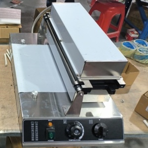 Machine à gaz électrique antiadhésive Crocs chaussures <span class=keywords><strong>gaufrier</strong></span> pour faire des collations pour le petit déjeuner ou l'après-midi friandises chaussures en forme - Product Image 3