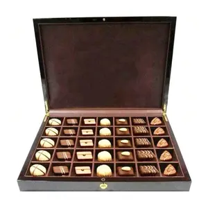 Boîte à <span class=keywords><strong>chocolat</strong></span> pour 35 <span class=keywords><strong>chocolat</strong></span>, modèle de luxe arabe avec design de cerises, finition laque - Product Image 1