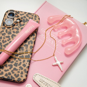 Collar de Cadena de Doble Capa con Cruz y Perla de Agua Dulce, Chapado en Oro de 18k, Resistente al Agua, con Diseño Religioso Cristiano - Product Image 6