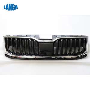 5E0853653 pour Skoda Octavia III 2018- sur <span class=keywords><strong>GRILLE</strong></span> DE <span class=keywords><strong>RADIATEUR</strong></span> AVANT <span class=keywords><strong>GRILLE</strong></span> DE PARE-CHOCS AVANT <span class=keywords><strong>GRILLE</strong></span> SUPÉRIEURE - Product Image 5