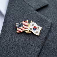 Broche OEM en métal émaillé dur, motif croix USA Corée, design moderne et antique, double drapeau ondulant, cadeau diplomatique