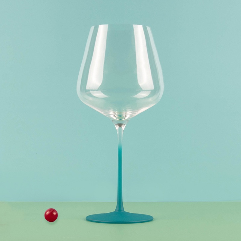 Multiple colors 800~900 ml Frosted color red wine glass sandblasting process crystal glass