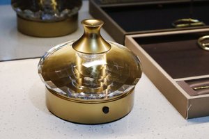 Vương miện trang trí lãng mạn ánh sáng sang trọng Quà Tặng pha lê phòng ngủ đầu giường Bàn phòng ăn phòng khách sạn Ánh sáng ban đêm đèn bàn - Product Image 5