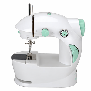 UFR-201 Macchina da Cucire Compatta e Leggera con Motore, Pedale in Ferro e Accessori per Cucito per Bambini - Product Image 1